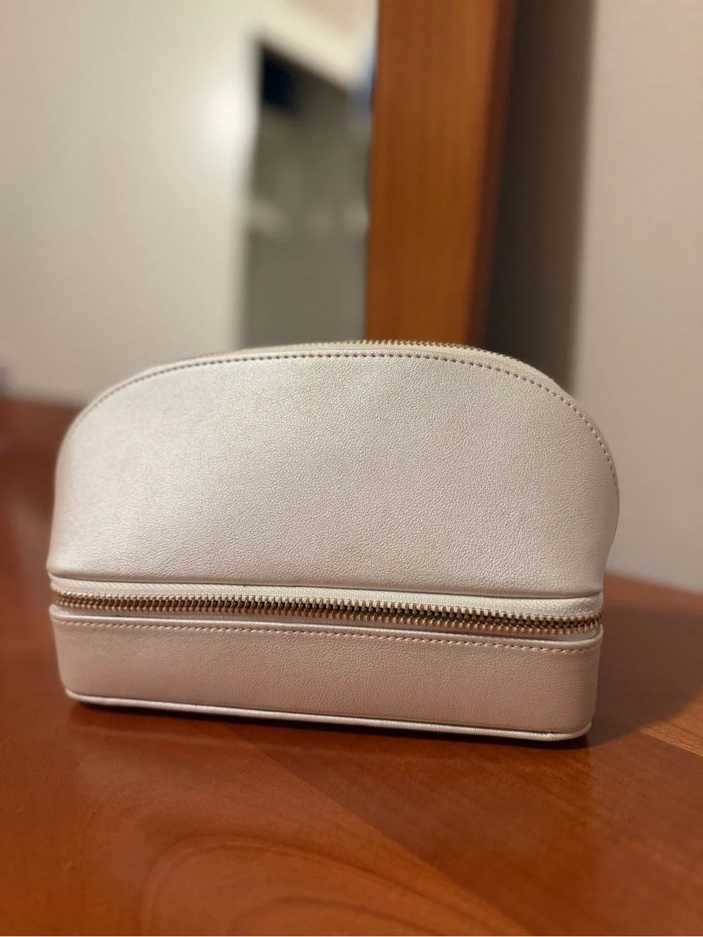 Women's Cream Double-Zip Cosmetic Pouch
